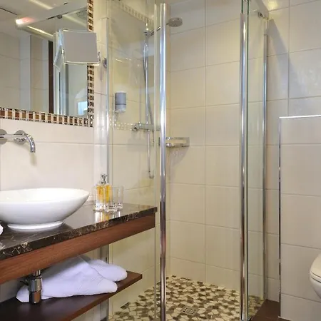 Lamtana Hotel